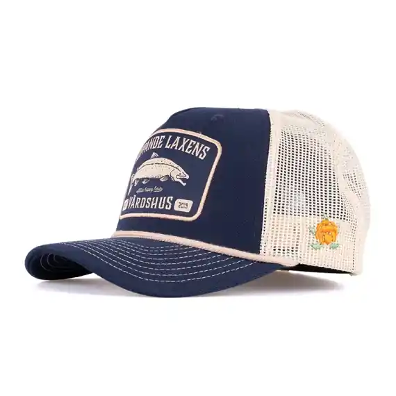 SQRTN Hoppande Laxen Trucker Cap, Navy Flitsaanbieding