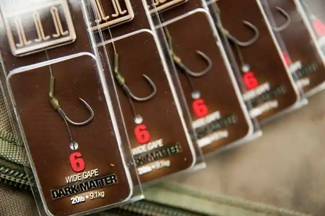 Must-Have Korda Ready Rigs Dark Matter Size 4