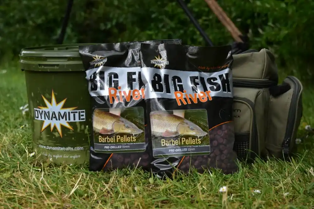 Weekendaanbieding Dynamite Baits Big Fish River Barbeel Pellets