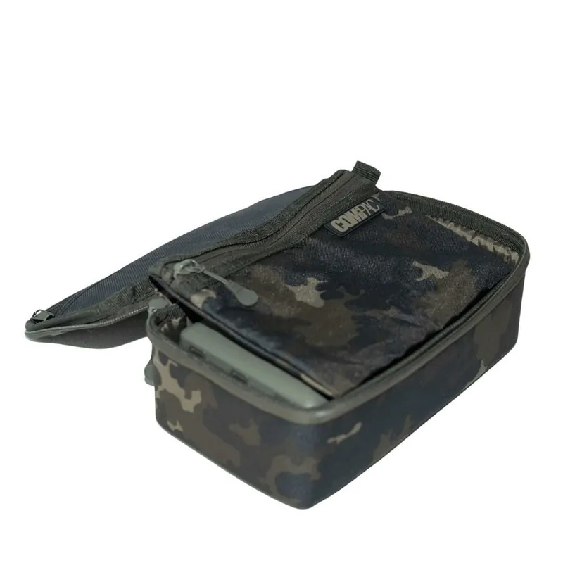 Korda Compac 140 Tackle Pouch Dark Kamo Fabrieksprijs