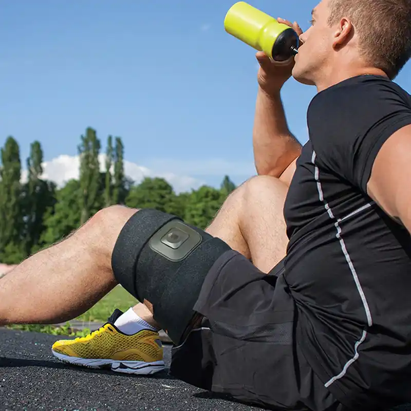 Intellinetix Vibrerende Quad en Dij Therapie Compressie Wrap - Universeel Lage Kosten