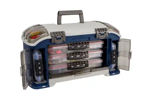 Plano Elite Angled Tackle System 3700 (58,4x31,1x31,1cm) Gratis Retour